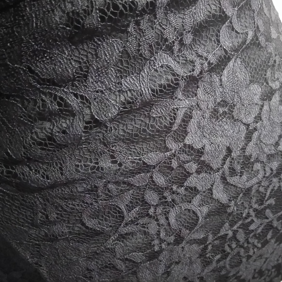 Nikibiki Lace Skirt - Picture 5 of 7